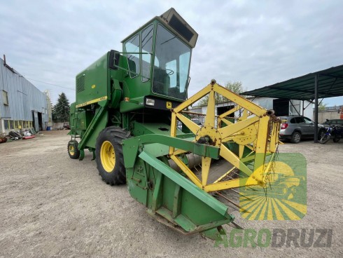 John Deere 952 Комбайн зернозбиральний