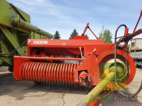 Deutz-Fahr HD400 Прес-підбирач з гідровикидачем