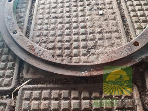 Б/В Проміжний диск John Deere Z11065