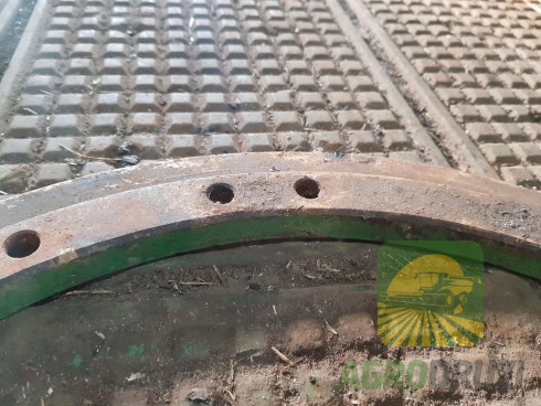 Б/В Проміжний диск John Deere Z11065