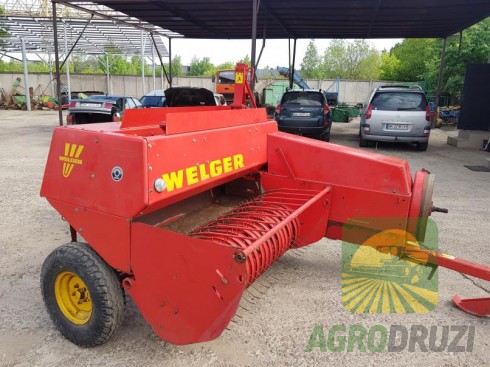 Welger AP42 Прес-підбирач