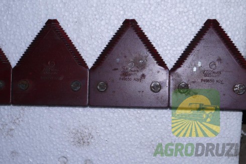 Коса 4.8m (66 сегментів, AGV) John Deere  AZ10809