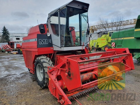 Massey Ferguson 16 комбайн зернозбиральний