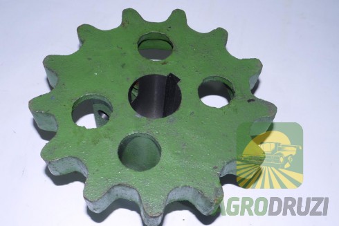 Зірочка привідна (з двох частин) на вал fi40