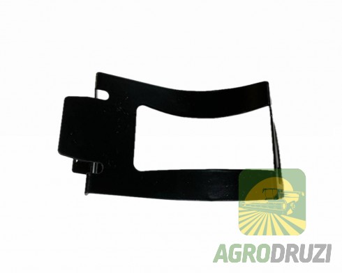 Пластина скоба кріплення паливного фільтра John Deere R66821