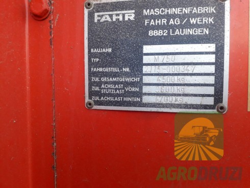 Deutz-Fahr Комбайн зернозбиральний