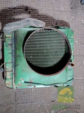 Б/В Радіатор John Deere 935 (620 x 770) №5