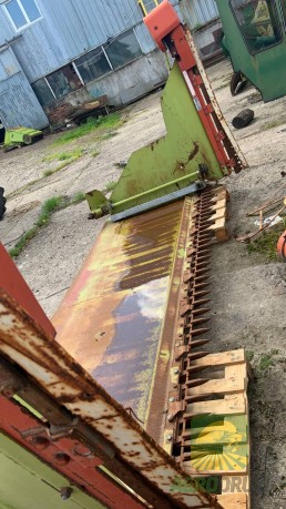 Стіл ріпаковий Claas