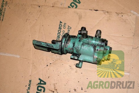 Б/В Помпа гідравліки John Deere в зборі (шків, патрубок)