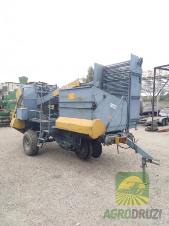 Комбайн картоплезбиральний Anna Z-644