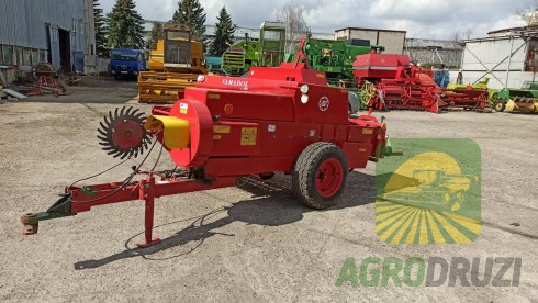 Famarol Прес-підбирач тюковий