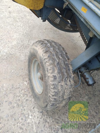 Комбайн картоплезбиральний Anna Z-644