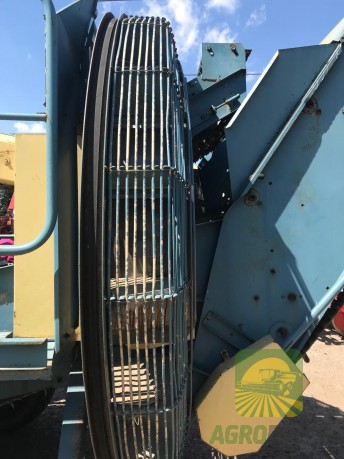 Комбайн картоплезбиральний Anna Z644