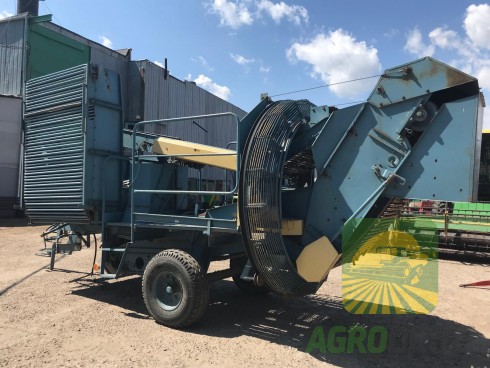 Комбайн картоплезбиральний Anna Z644