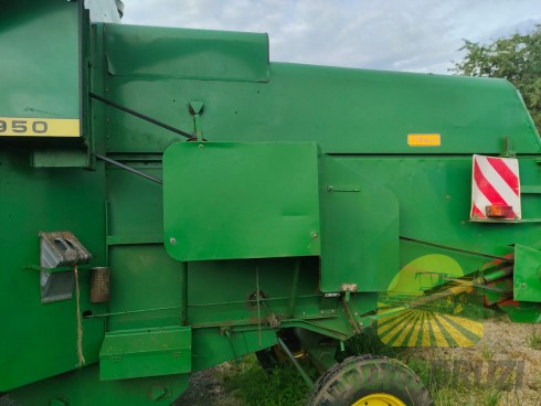 John Deere 950 Комбайн зернозбиральний