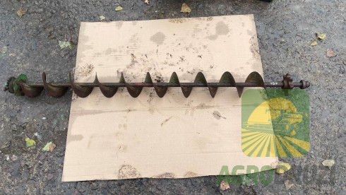 Б/В Спіраль шнека нижня  з валом і зірочками John deere 965