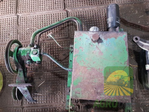 Б/В Помпа гідравліки John Deere