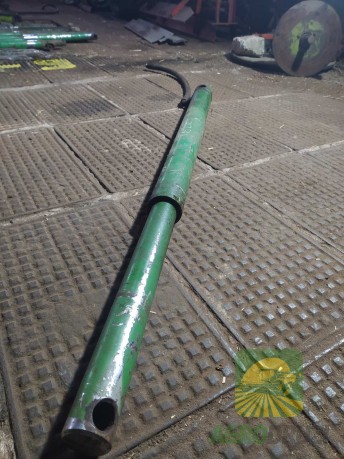 Б/В Циліндр підйому жатки (з патрубком) John Deere №4 (довжина в складеному стані = 1170 мм,, діаметр штока = 45 мм.)