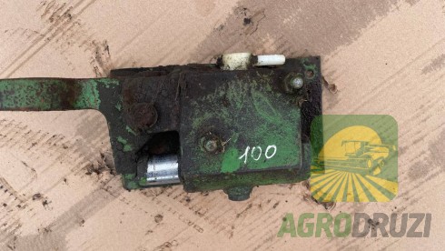 Б/В Циліндр зчеплення головний Z102031 John Deere