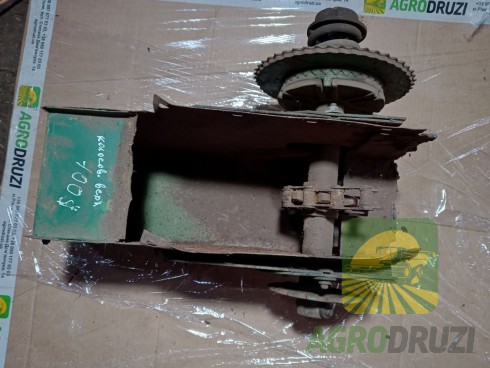 Б/В Верх колосового елеватора John Deere 975