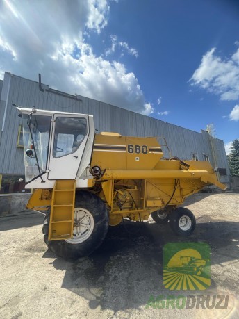 Sampo 680/1 Комбайн зернозбиральний