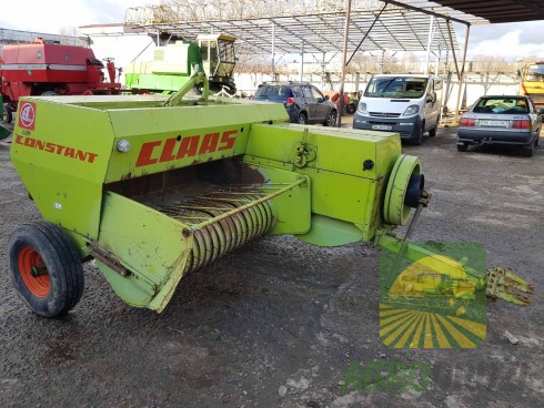 Claas Constant (Markant 50) Прес-підбирач тюковий