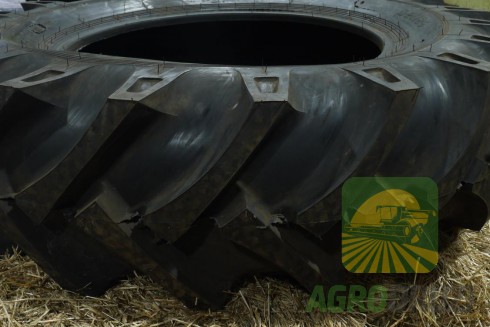 Колесо 14.5R20 (з диском) MICHELIN