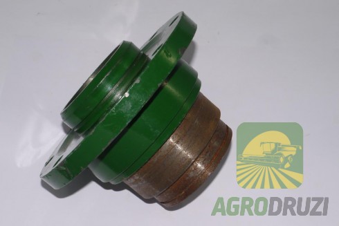 Ступиця варіатора молотарки John Deere Z10574