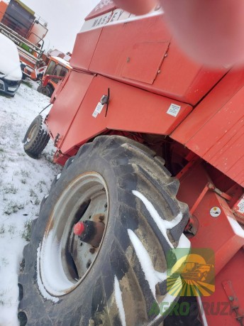 Massey Ferguson 430 Комбайн зернозбиральний