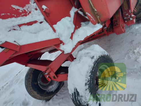 Massey Ferguson 430 Комбайн зернозбиральний