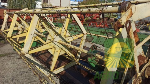 Зернова жатка до комбайну Claas 3м