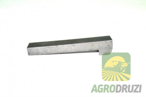 Шпонка з носиком 8x13x68mm 007624