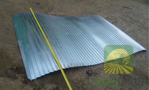 Бляха грохота оцинкована 108x140 см товщина 0.7мм