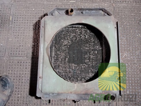 Б/В Радіатор John Deere 590x450 мм №6