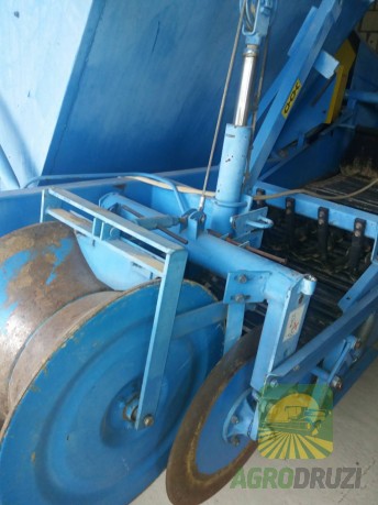 Комбайн картоплезбиральний Bolko Z-643