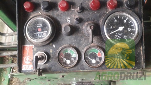 John Deere 975 комбайн зернозбиральний