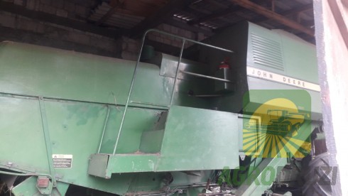 John Deere 975 комбайн зернозбиральний