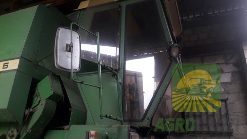 John Deere 975 комбайн зернозбиральний 