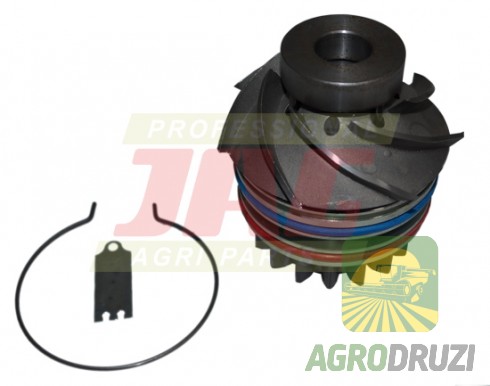 Помпа (насос) води John Deere RE523169