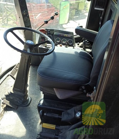 John Deere 1085 комбайн зернозбиральний