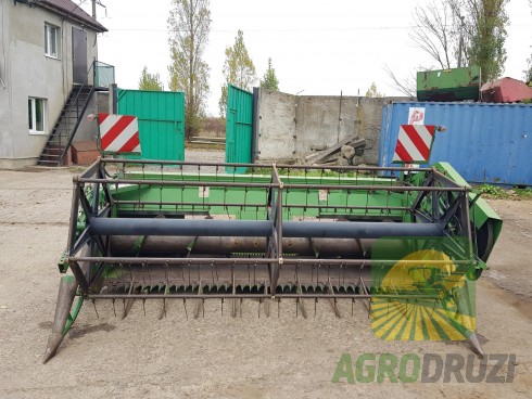Зернова жатка нового типу до комбайну John Deere