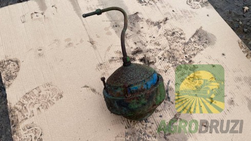 Б/В Гідроакумулятор John Deere 965 AZ24189